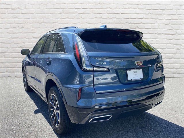 2024 Cadillac XT4 Sport