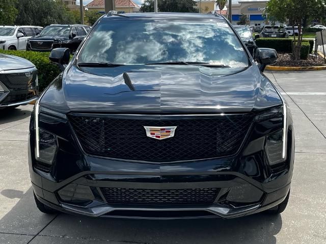2024 Cadillac XT4 Sport