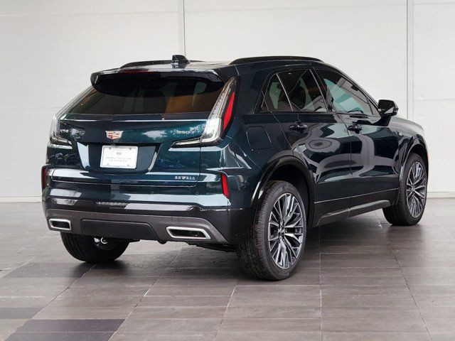 2024 Cadillac XT4 Sport