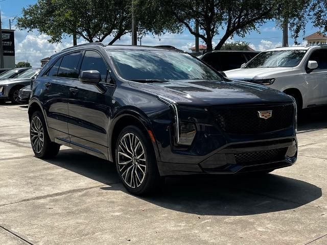 2024 Cadillac XT4 Sport