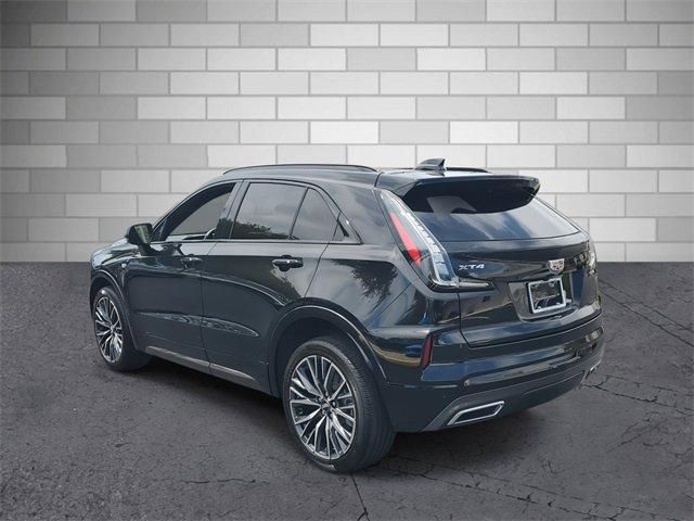 2024 Cadillac XT4 Sport