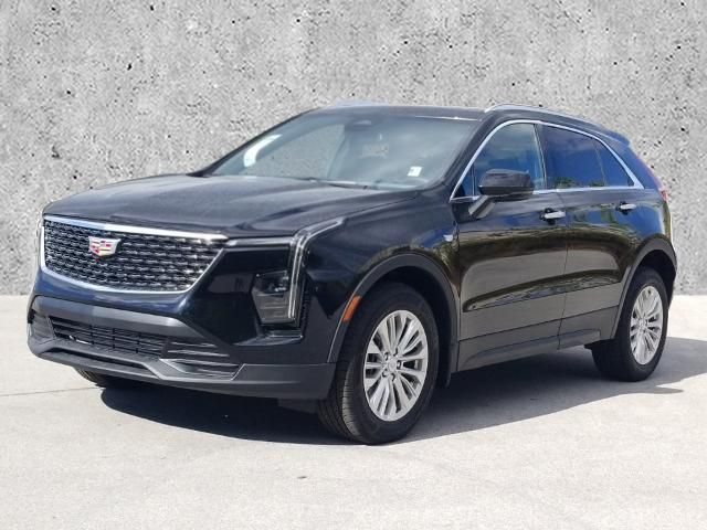 2024 Cadillac XT4 Luxury