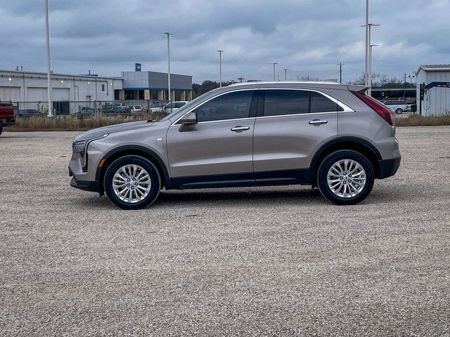 2024 Cadillac XT4 Luxury