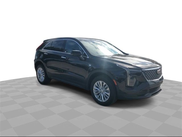 2024 Cadillac XT4 Luxury