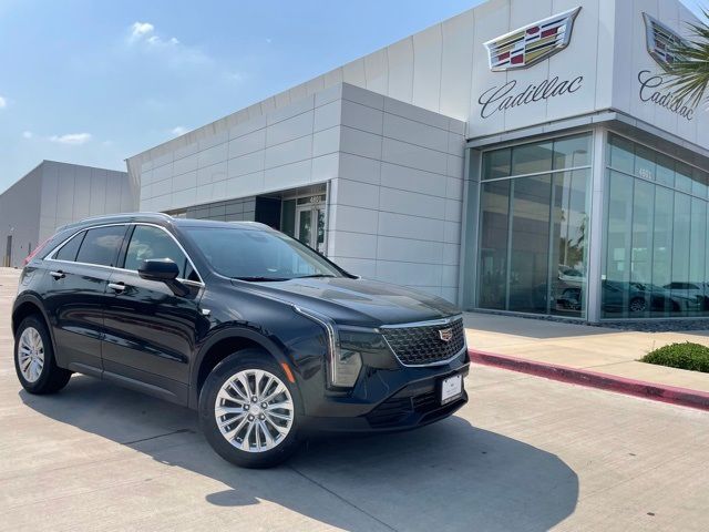 2024 Cadillac XT4 Luxury