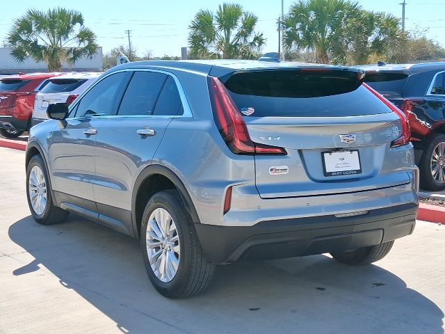 2024 Cadillac XT4 Luxury