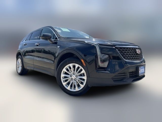 2024 Cadillac XT4 Luxury