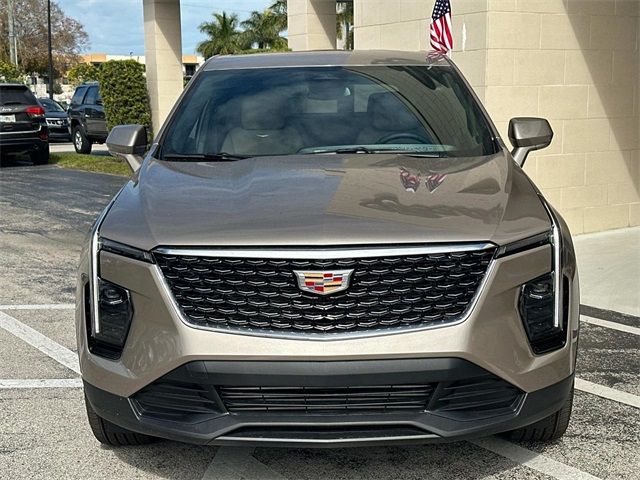 2024 Cadillac XT4 Luxury