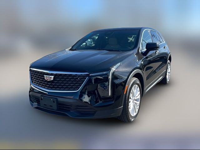 2024 Cadillac XT4 Luxury