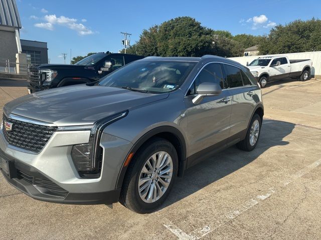 2024 Cadillac XT4 Luxury