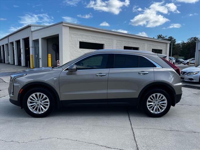 2024 Cadillac XT4 Luxury