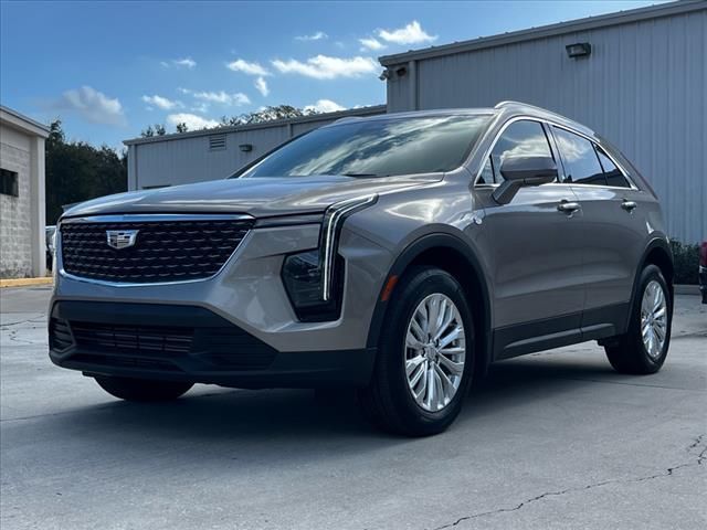 2024 Cadillac XT4 Luxury