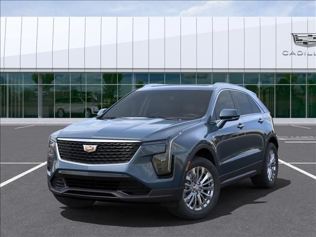 2024 Cadillac XT4 Luxury