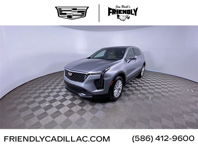 2024 Cadillac XT4 Luxury