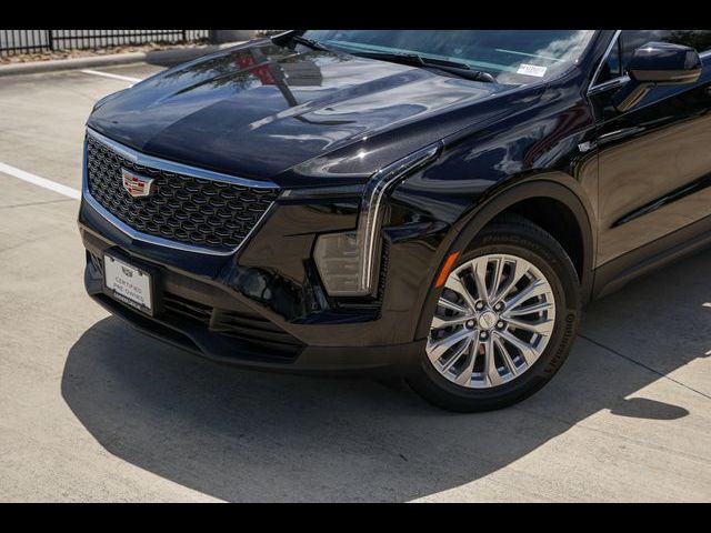 2024 Cadillac XT4 Luxury