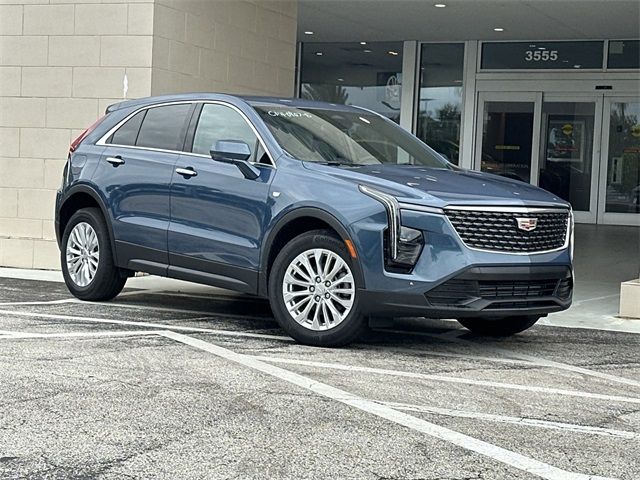 2024 Cadillac XT4 Luxury