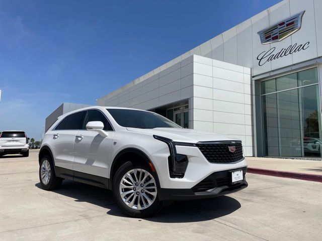 2024 Cadillac XT4 Luxury