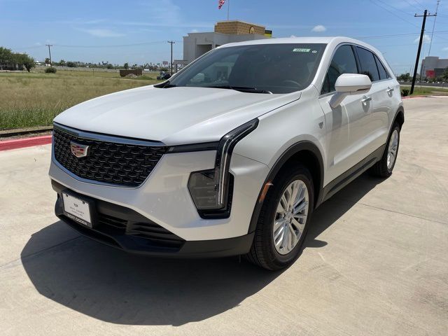 2024 Cadillac XT4 Luxury