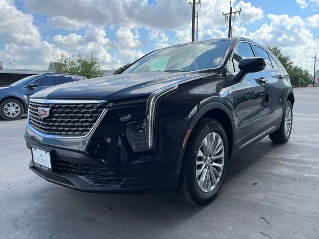 2024 Cadillac XT4 Luxury