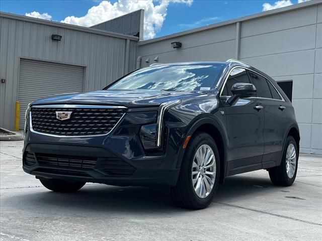 2024 Cadillac XT4 Luxury