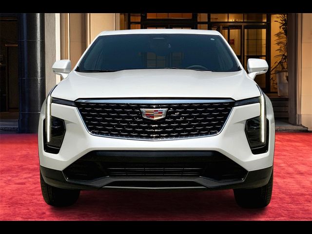 2024 Cadillac XT4 Luxury