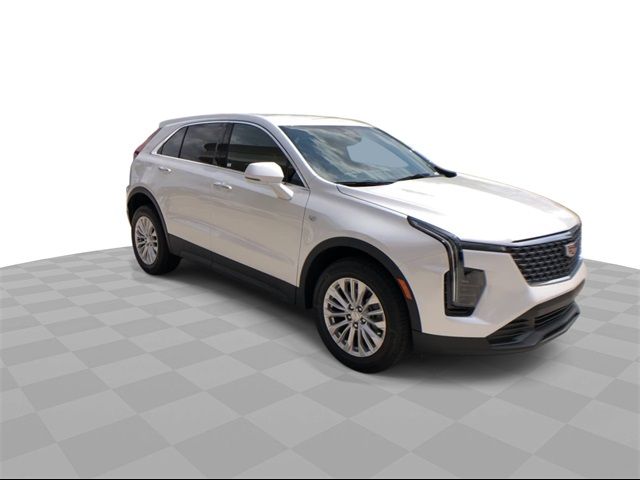 2024 Cadillac XT4 Luxury