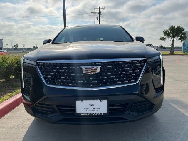 2024 Cadillac XT4 Luxury