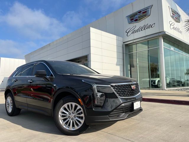 2024 Cadillac XT4 Luxury