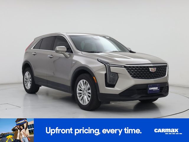 2024 Cadillac XT4 Luxury