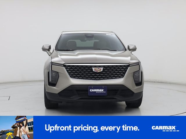 2024 Cadillac XT4 Luxury