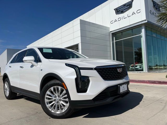 2024 Cadillac XT4 Luxury