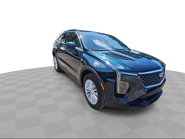 2024 Cadillac XT4 Luxury