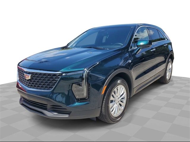 2024 Cadillac XT4 Luxury