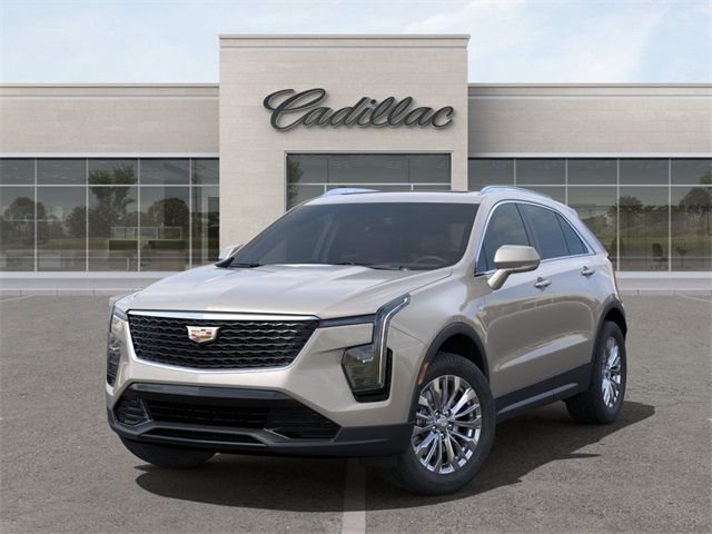 2024 Cadillac XT4 Luxury