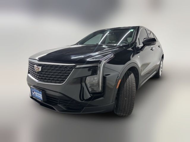 2024 Cadillac XT4 Luxury