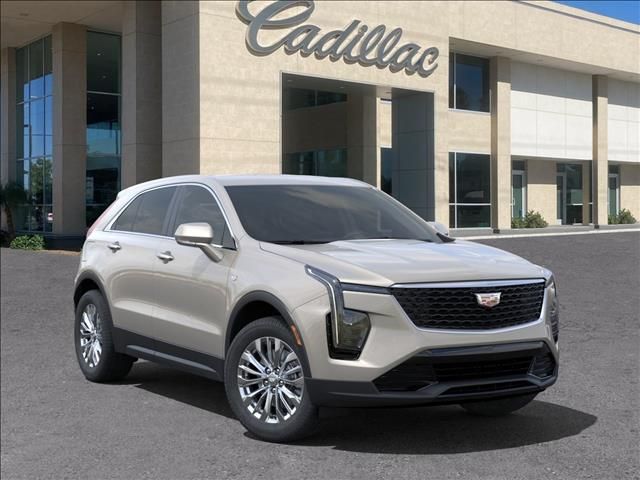 2024 Cadillac XT4 Luxury