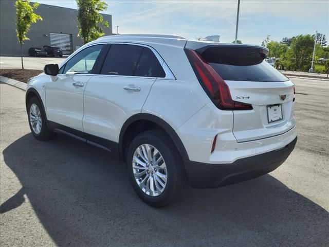 2024 Cadillac XT4 Luxury