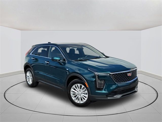 2024 Cadillac XT4 Luxury