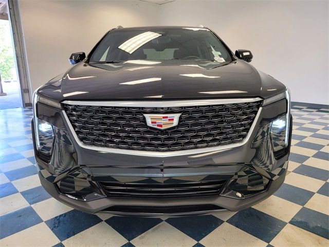 2024 Cadillac XT4 Luxury