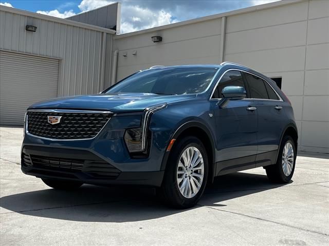 2024 Cadillac XT4 Luxury