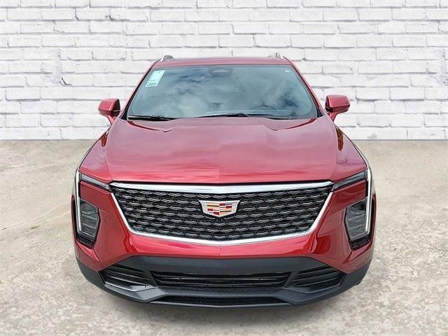 2024 Cadillac XT4 Luxury