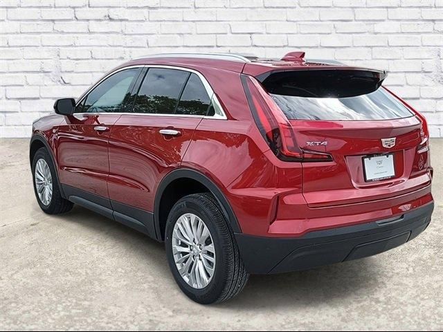 2024 Cadillac XT4 Luxury