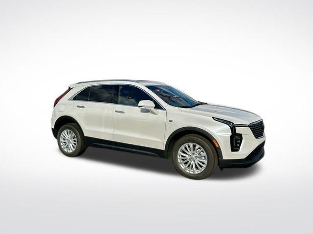 2024 Cadillac XT4 Luxury