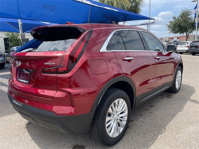 2024 Cadillac XT4 Luxury