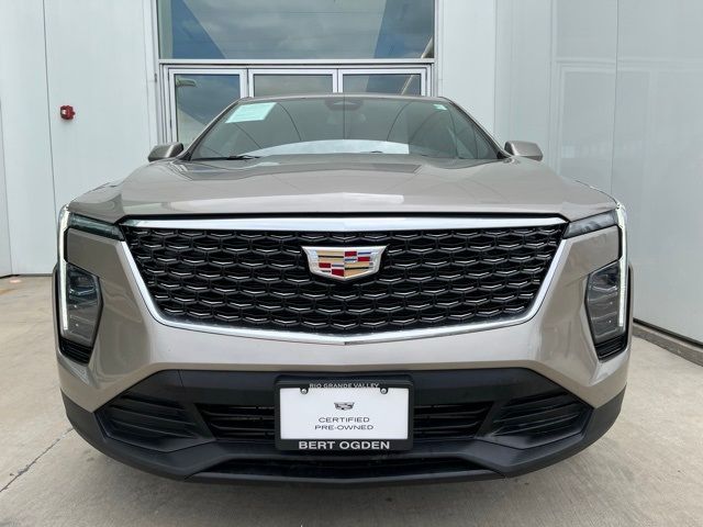2024 Cadillac XT4 Luxury