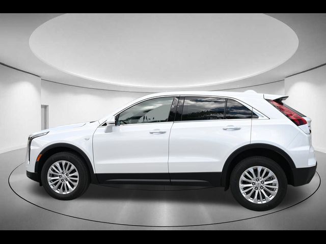 2024 Cadillac XT4 Luxury