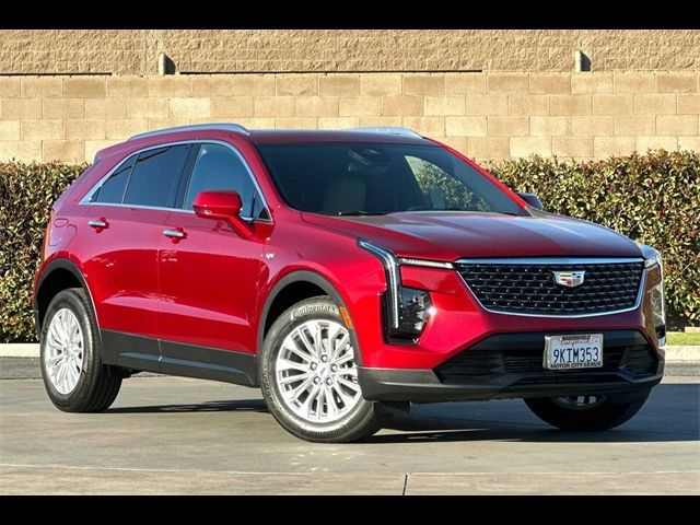 2024 Cadillac XT4 Luxury