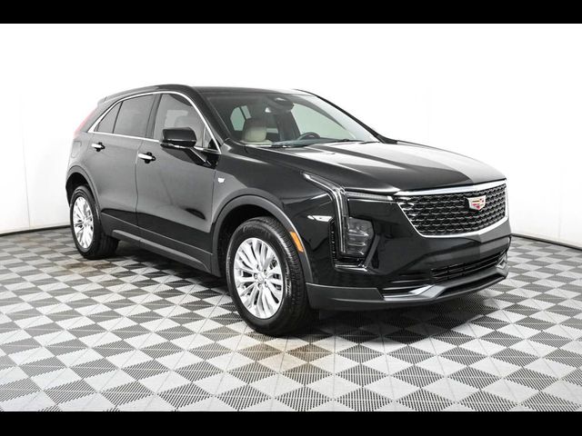 2024 Cadillac XT4 Luxury