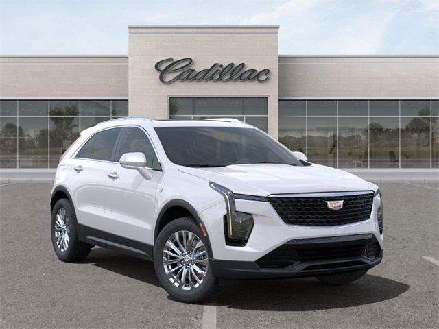 2024 Cadillac XT4 Luxury