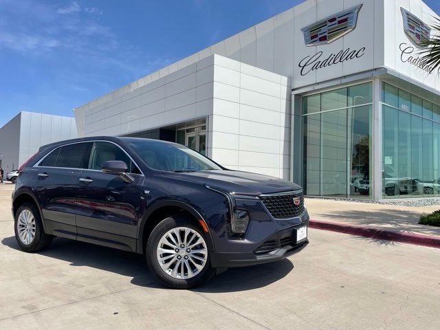 2024 Cadillac XT4 Luxury